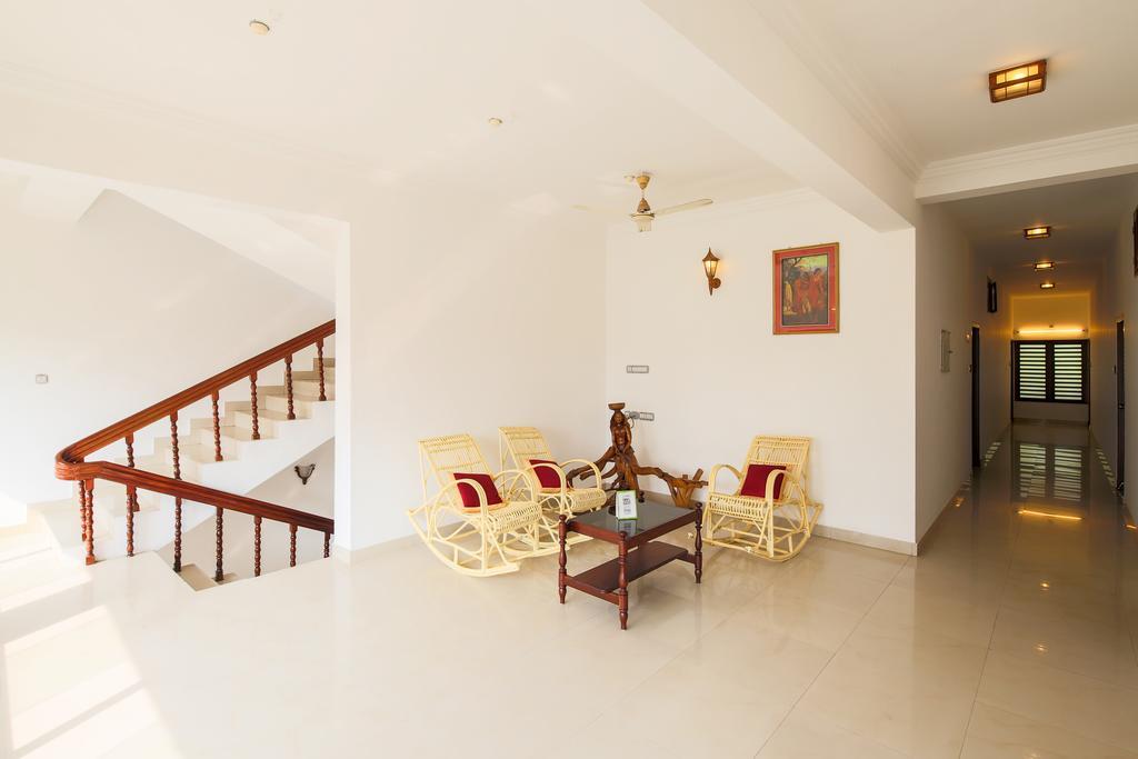 Hotel Treebo Moonlight Thiruvananthapuram Esterno foto