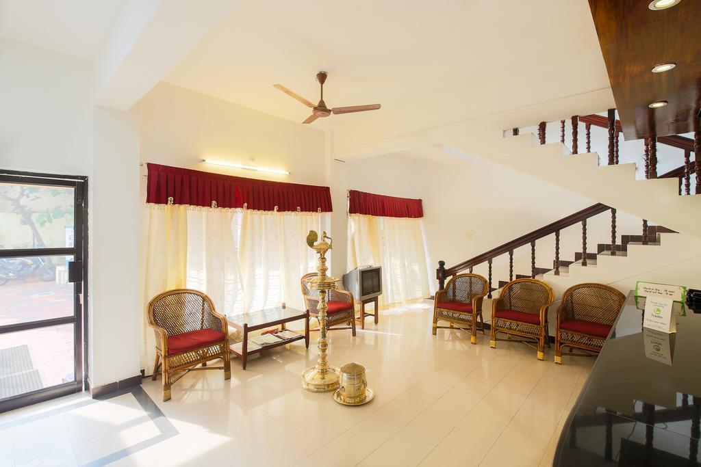 Hotel Treebo Moonlight Thiruvananthapuram Esterno foto