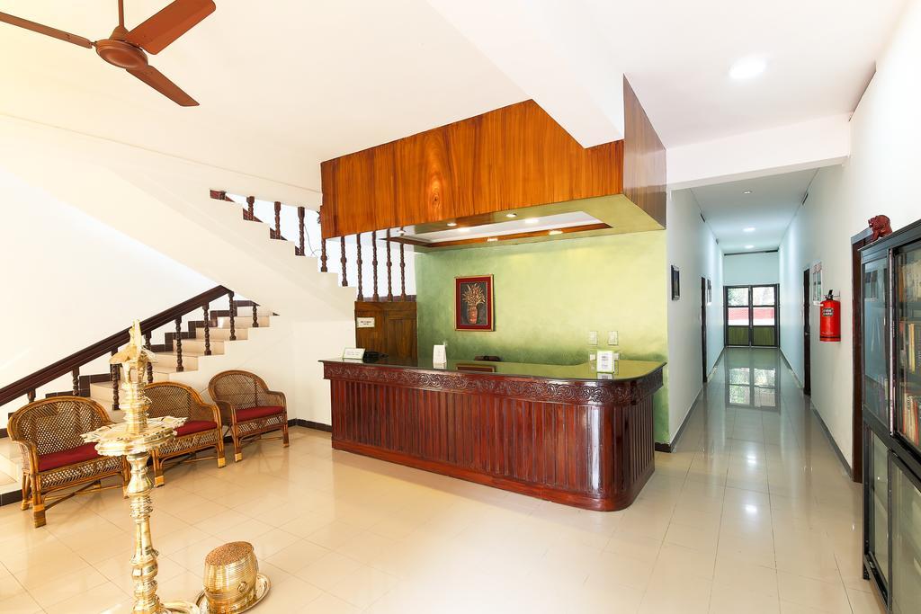 Hotel Treebo Moonlight Thiruvananthapuram Esterno foto